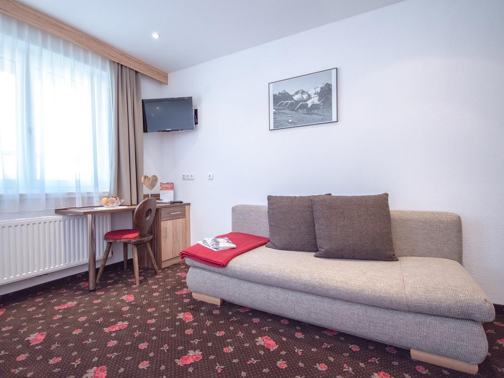 Hotel Felsenstueberl Sölden Zewnętrze zdjęcie