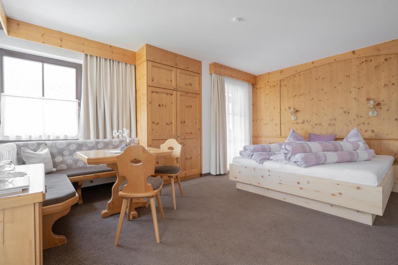 Hotel Felsenstueberl Sölden Zewnętrze zdjęcie
